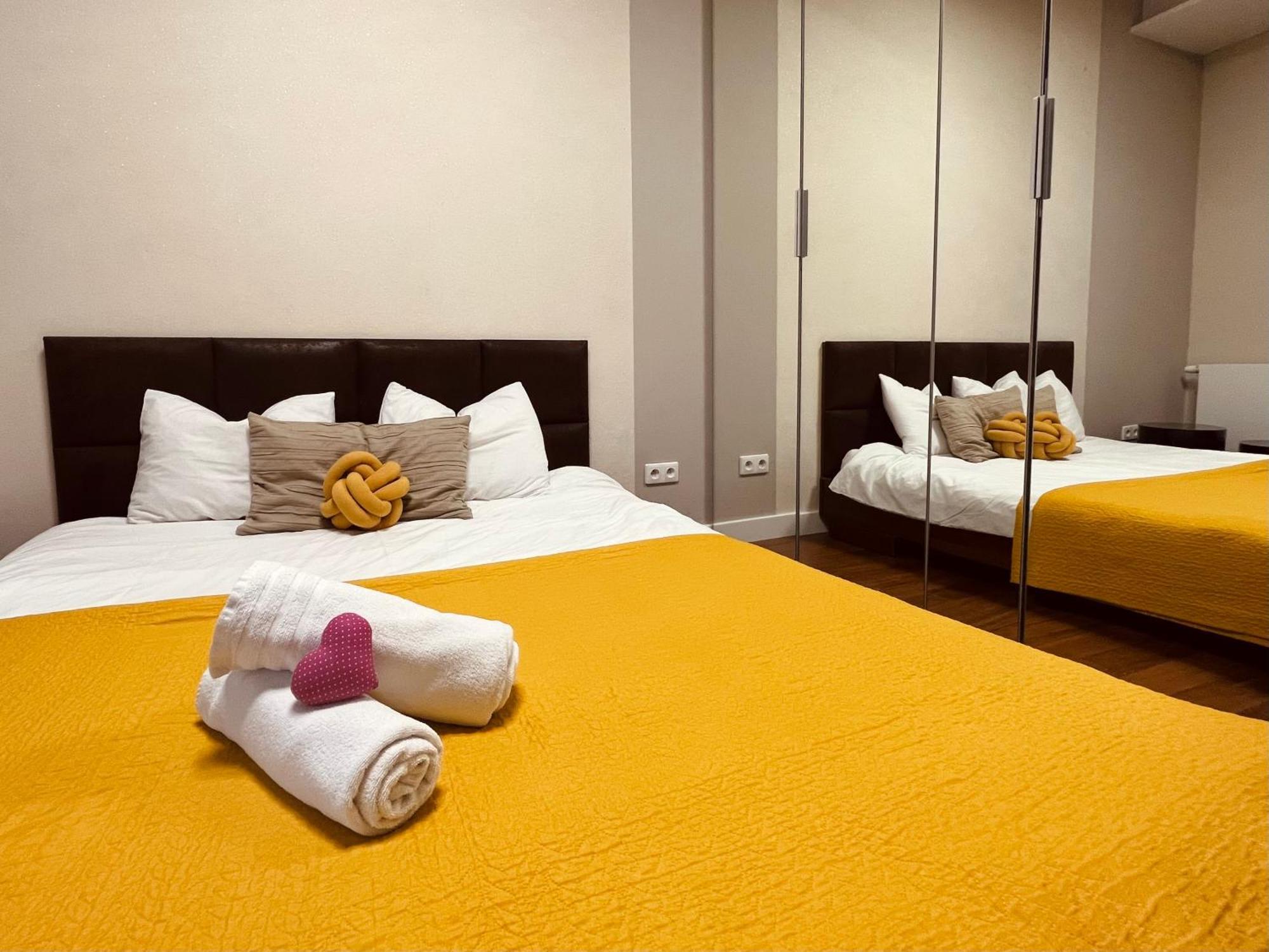 Apartament Mecenasa คราคูฟ ภายนอก รูปภาพ